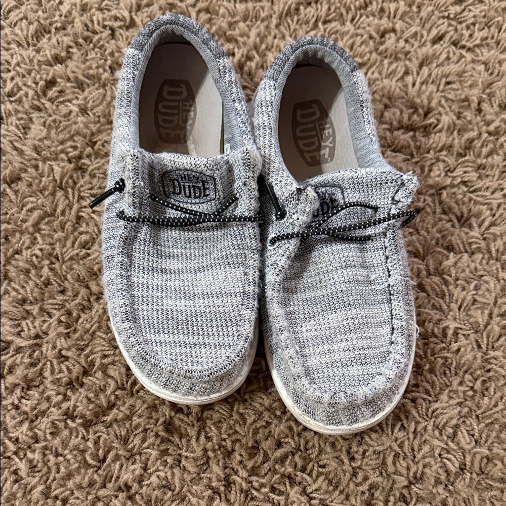 Hey Dude youth Wally stretch Knit Gray Loafers